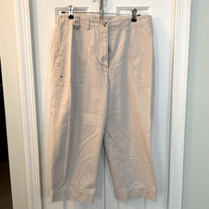 Dress Barn crop khaki pants size 10 cream color